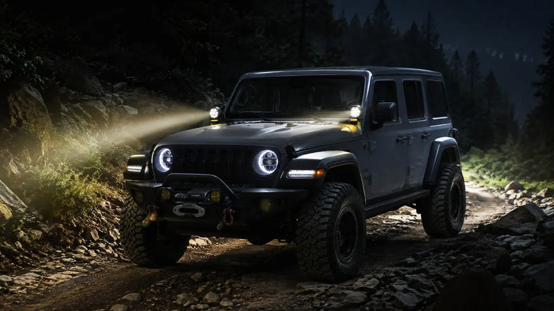 How to Choose A-Pillar Spotlights for Off-Road Night Driving ？