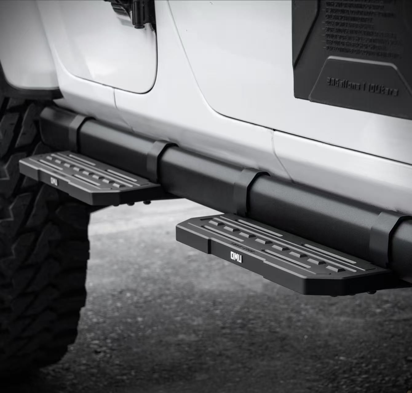 OMU Genesis Series Running Board Side Step For Jeep Wrangler JL