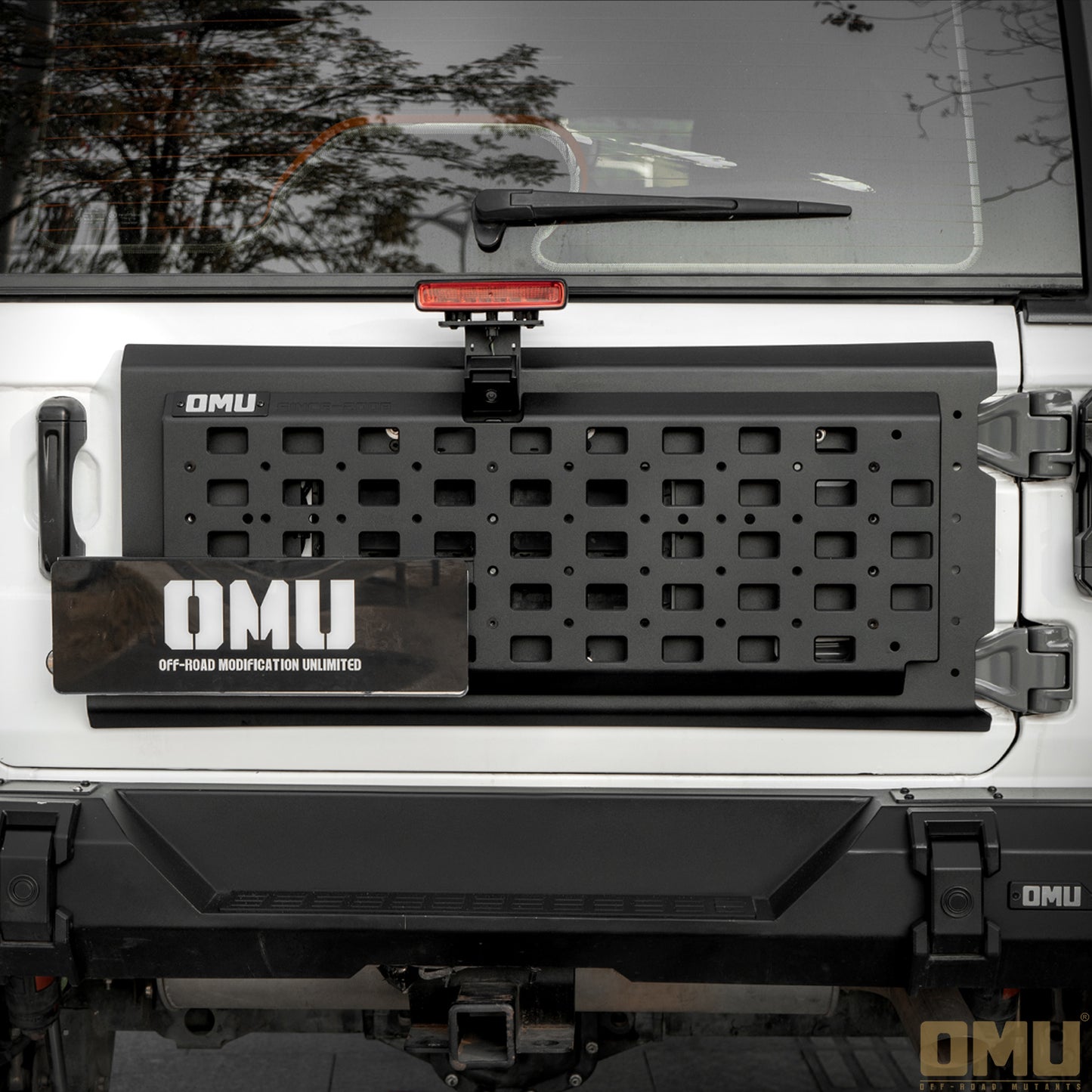 OMU Genesis Series Multi-Function Tailgate Expansion Panel for Jeep Wrangler JL