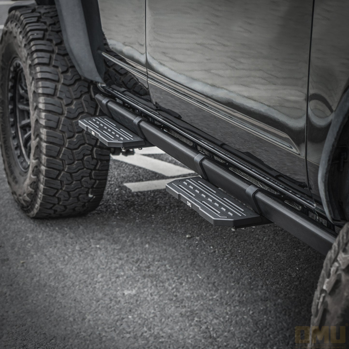 OMU Genesis Series Running Board Side Step For Ford Bronco