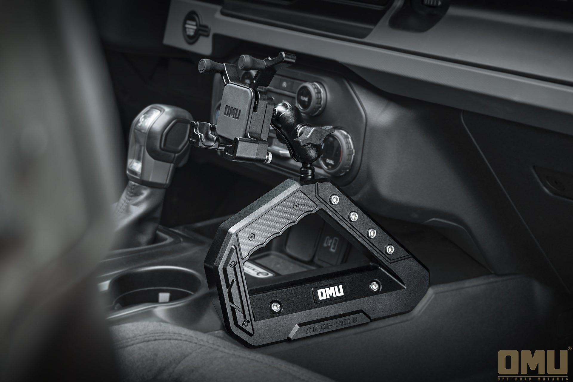OMU Genesis Series Aluminum Center Console Grab Handle With Phone Hold