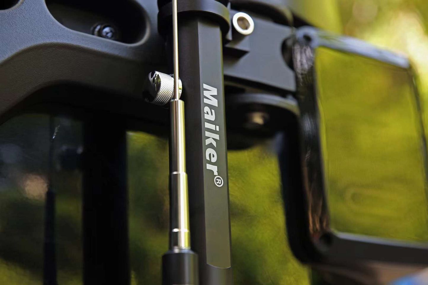Maiker อลูมิเนียม Tailgate เสาธงยึดสำหรับ JEEP Wrangler JK JL 