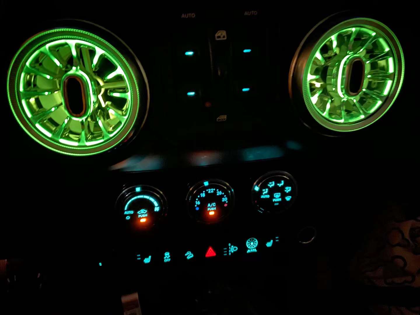 Maiker LED แสงบรรยากาศ Air Vent LED Ambient Light สำหรับ JEEP Wrangler JK 11-18